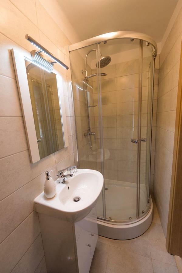Casa Witting Apartment Brasov Exterior photo